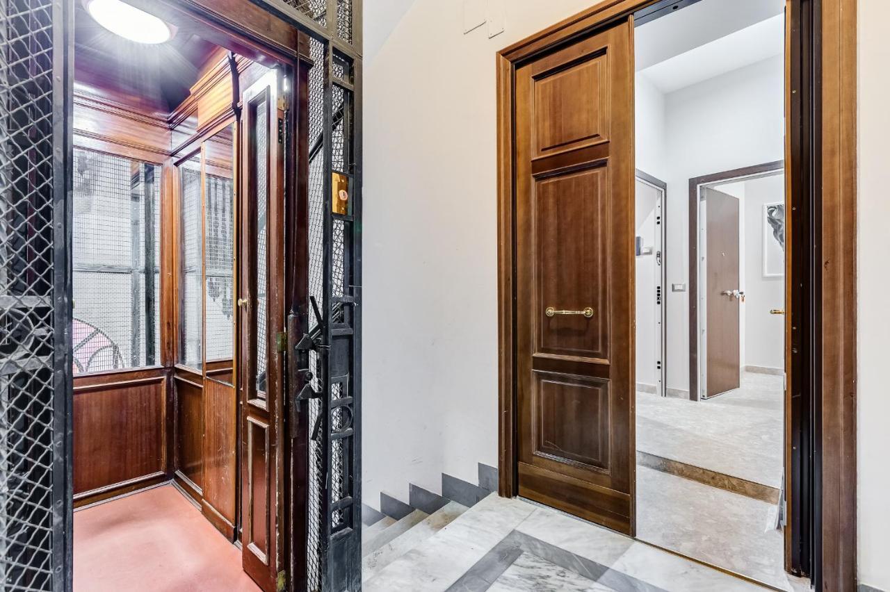 Crystal Trevi Fountain - Romedreamhome Extérieur photo